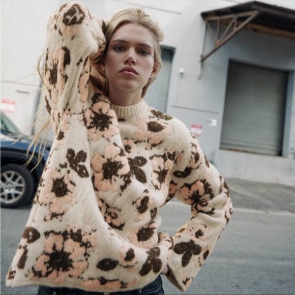 ZARA FLORAL JACQUARD KNIT SWEATER - Picture 6 of 9